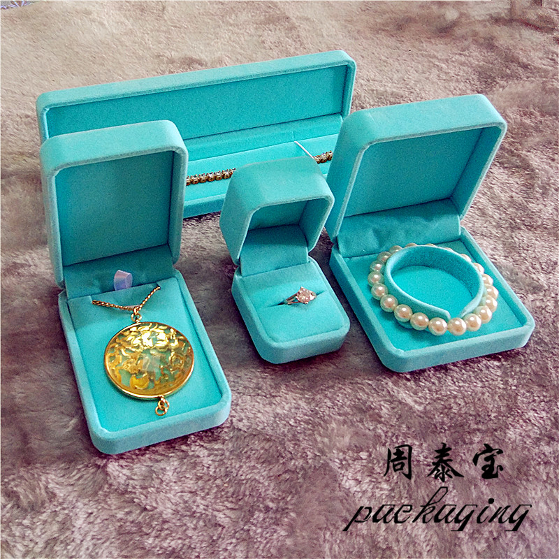 ZTB-033A velvet jewelry gift box for ring pendant bangle and bracelet display